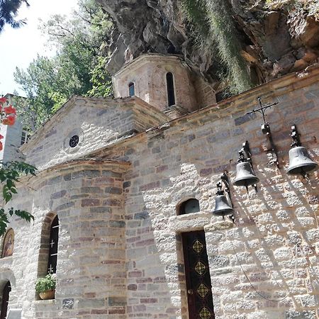 Valentini Guesthouse Karpenísion Rom bilde